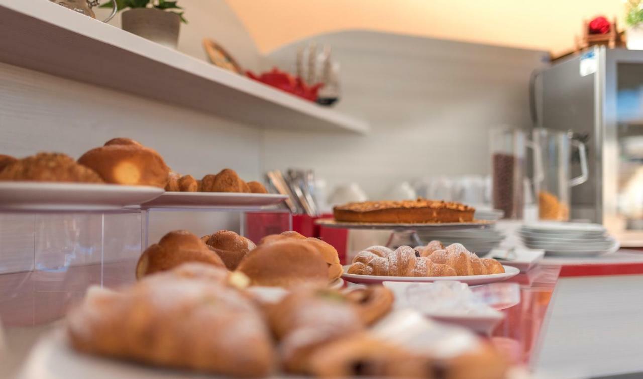 ノート Porta Nazionale Dependance Bed & Breakfast エクステリア 写真
